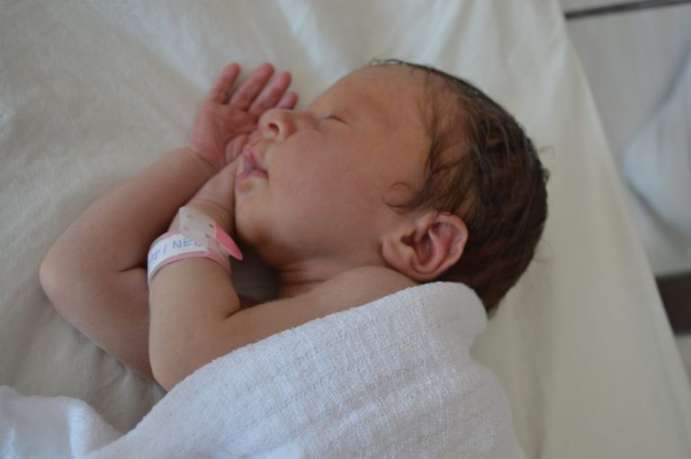 9 czerwca na świat przyszedł Fabian, pierwsze dziecko Dominiki i Huberta z Międzyrzeca Podlaskiego. Ważył 3080 g i mierzył 55 cm.