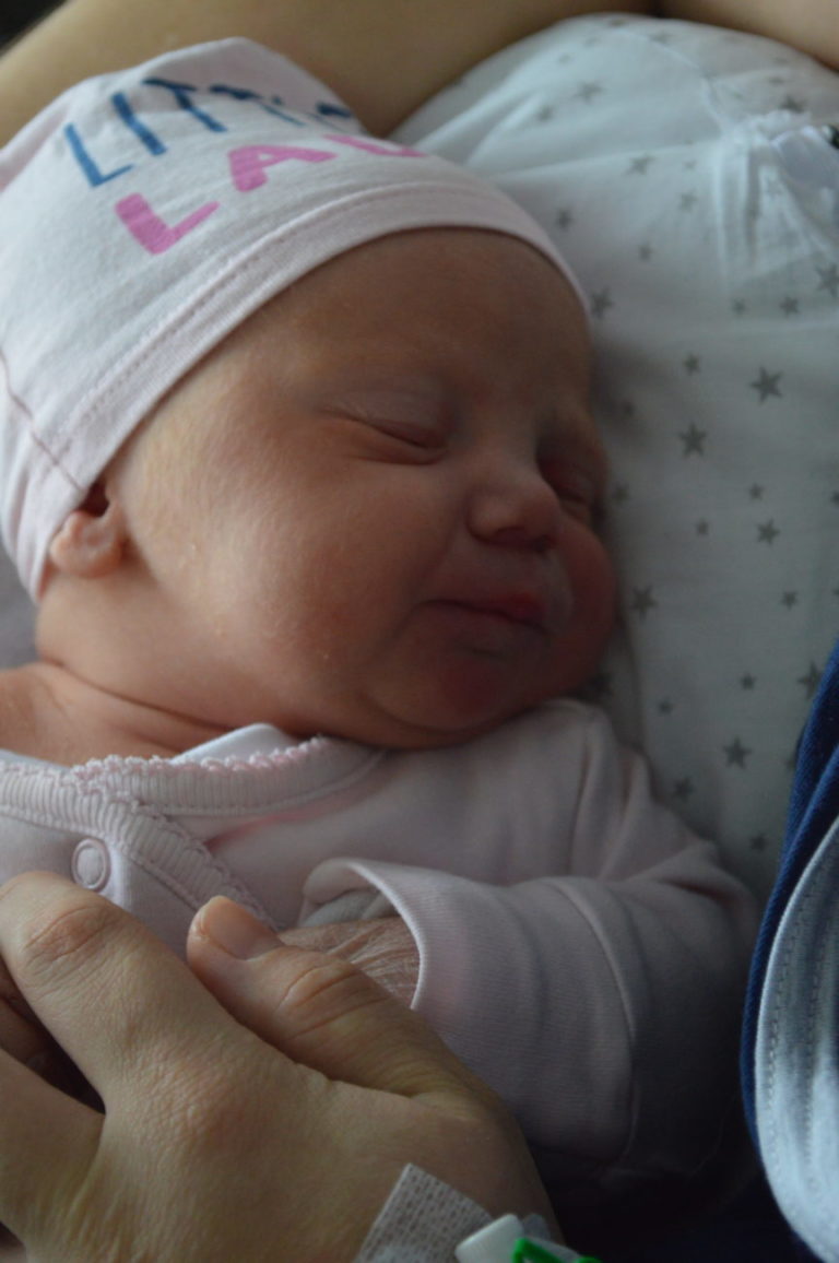 Izabela urodziła się 30 stycznia z wagą 3350 g i miarą 54 cm. Rodzice - Ewelina i Daniel Kilian z Białej Podlaskiej - mają już starszą córkę.