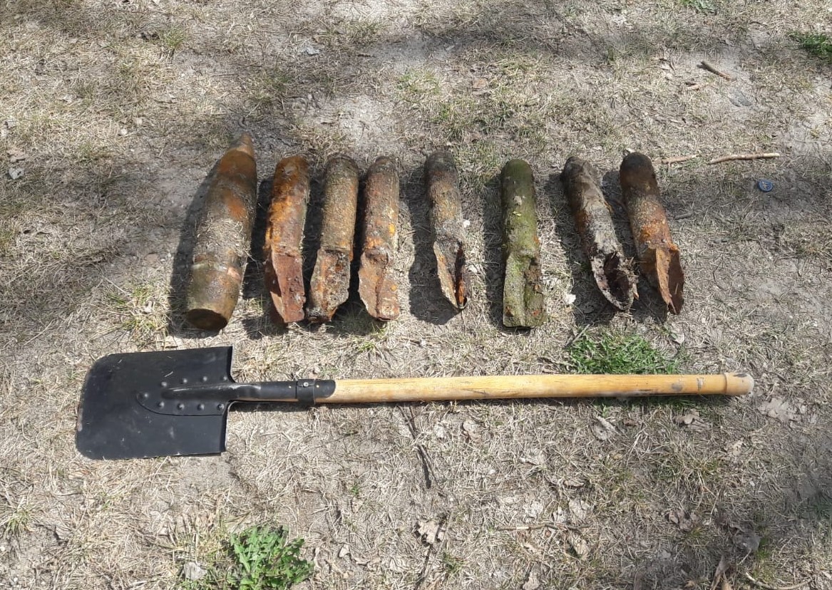 Bomby lotnicze znalezione na dnie Międzyrzeckich Jeziorek