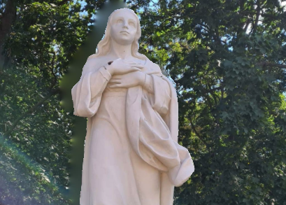 Pomnik Najświętszej Maryi Panny wrócił na miejsce
