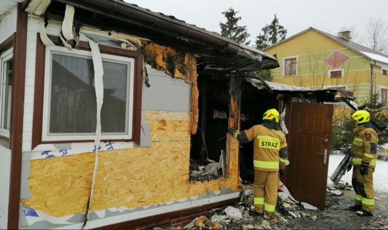 Duże straty po pożarze domu