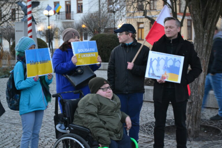 Manifestacja antywojenna w Białej Podlaskiej
