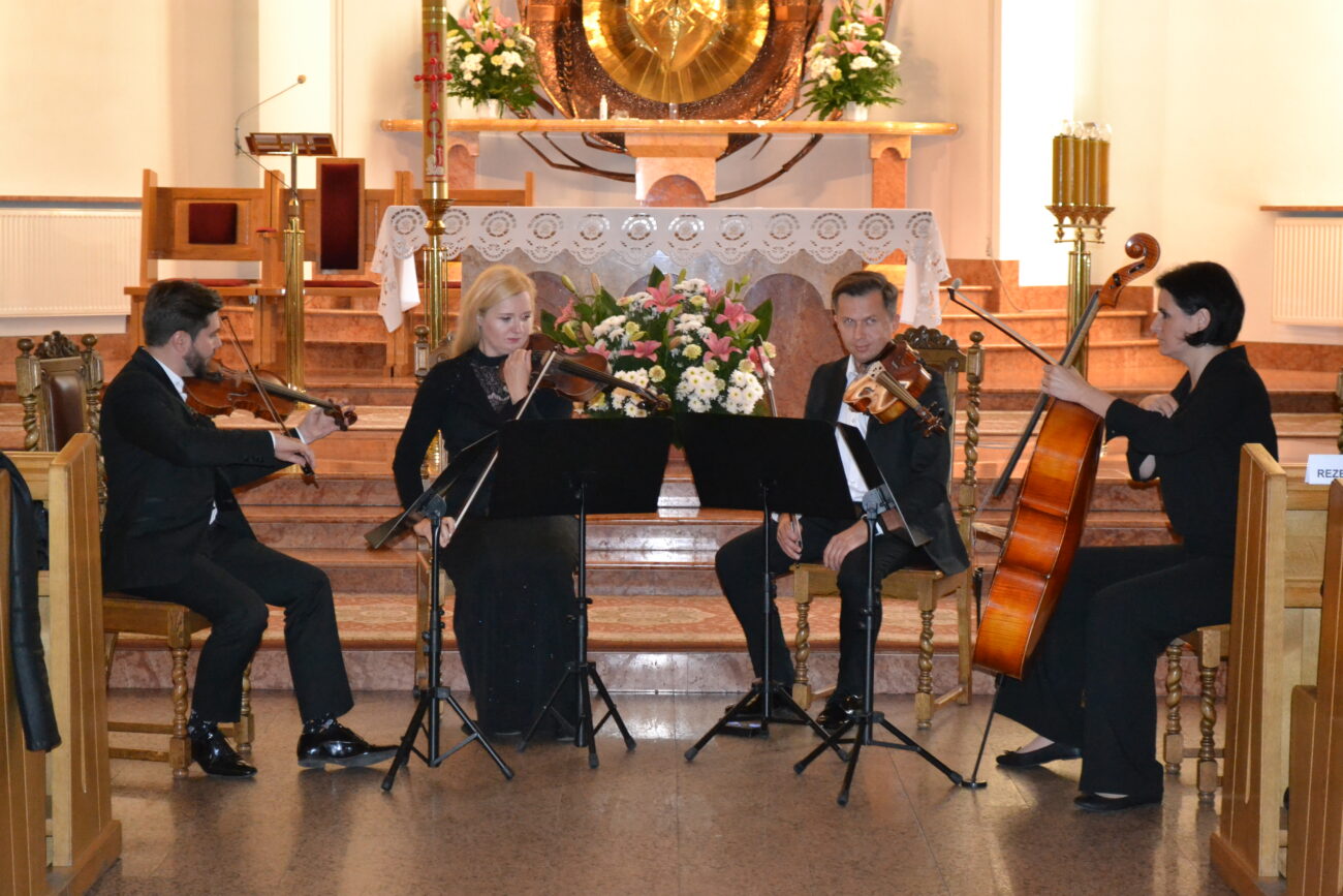 Muzyka organowa wybrzmiała w bialskim kościele