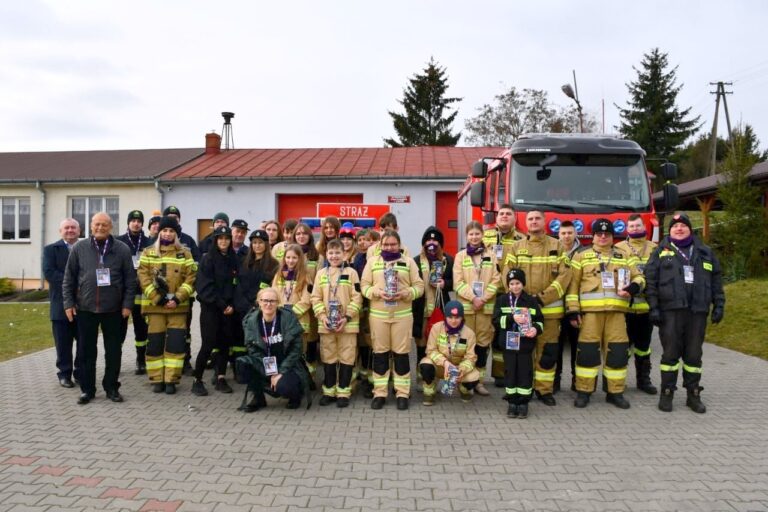 W bialskiej gminie grali w Orkiestrze WOŚP panie z KGW i strażacy