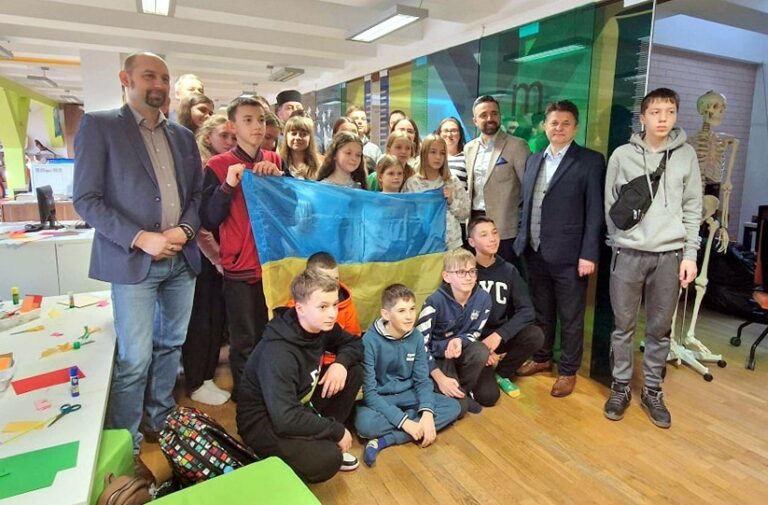 Dzieci i młodzież z Ukrainy poznają naszą kulturę