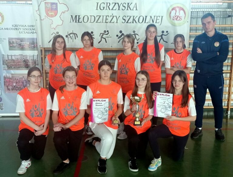 Igrzyska Młodzieży Szkolnej w koszykówce dziewcząt dla SP w Kodeńcu