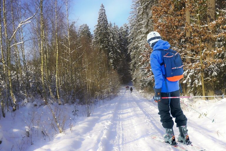 Narciarstwo biegowe – zimowy sport dla każdego