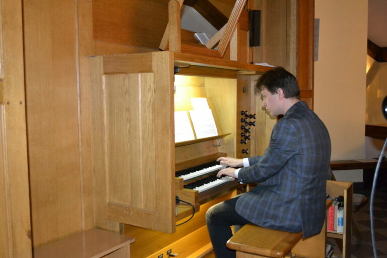Muzyka organowa będzie rozbrzmiewać w bialskich kościołach
