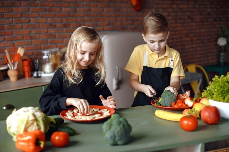 Warzywa w śniadaniówce każdego ucznia: pomysły na kreatywne wykorzystanie warzyw w drugim śniadaniu dziecka