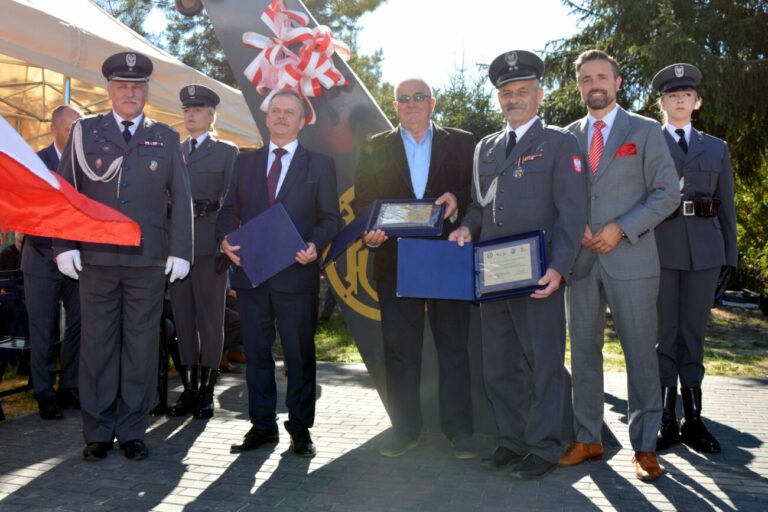 Migawki z obchodów 100. rocznicy utworzenia Podlaskiej Wytwórni Samolotów