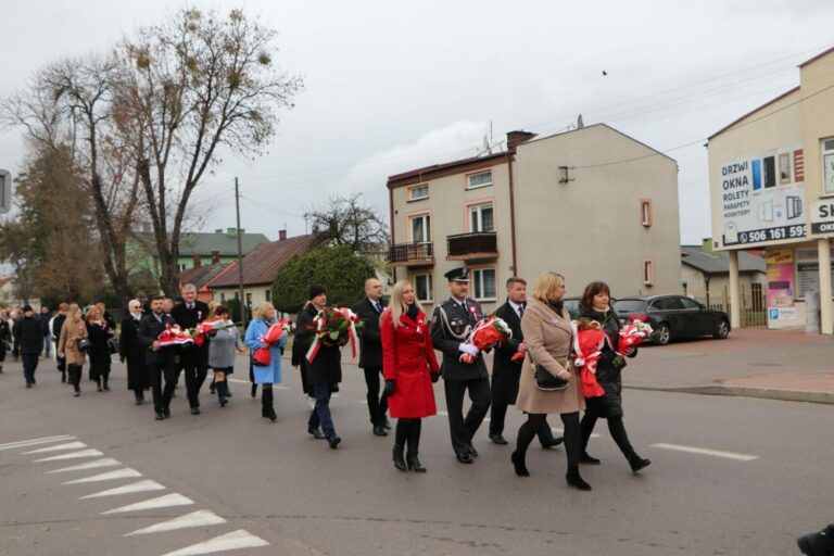 Obchody 105. rocznicy odzyskania przez Polskę niepodległości w Terespolu
