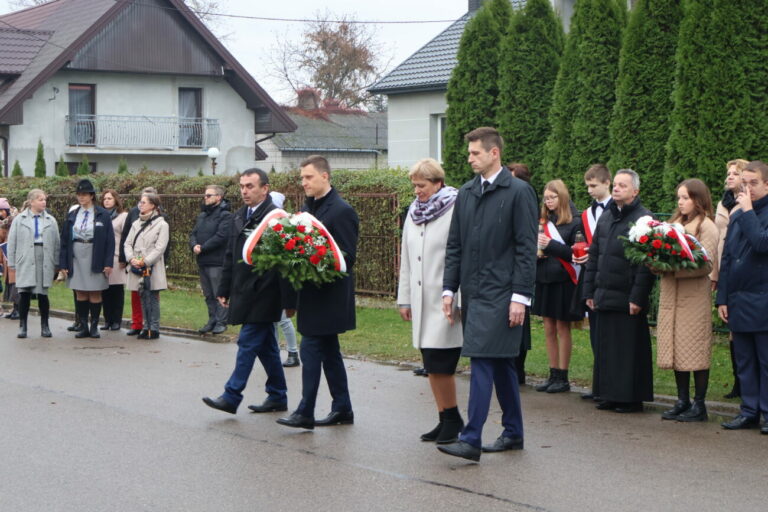 Obchody Święta Niepodległości 11 listopada w gminie Łomazy