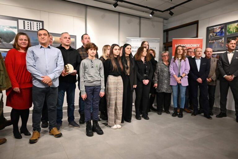 Biała Podlaska: Nagrody i wyróżnienia w 2. Konkursie Fotograficznym imienia Adama Trochimiuka