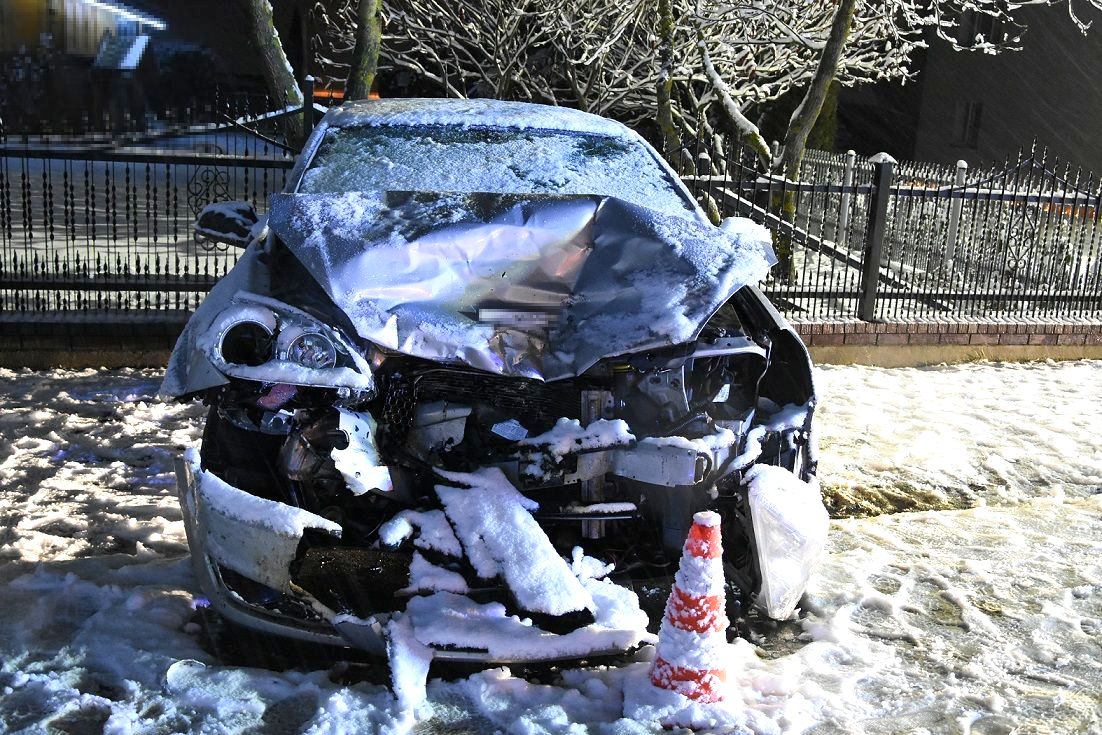 Jeden wypadek, trzy osoby w szpitalu