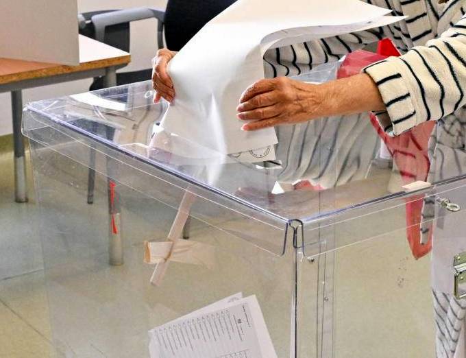 Wybory samorządowe 2024: Trzecia Droga zwycięska w Radzie Powiatu Bialskiego. Żona posła jedną z radnych