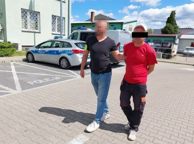 Szarpał się z ochroniarzem i uciekł ze sklepu ze skradzionym alkoholem