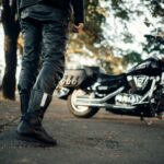 Buty motocyklowe z ochroną kostki – TOP 5 modeli, które warto mieć!