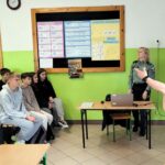 Hazard? Nie daj się wciągnąć – ciekawe spotkanie dla młodzieży w szkole w Zalesiu