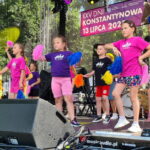 Tłumy mieszkańców w parku Platerów na jubileuszowych Dniach Konstantynowa