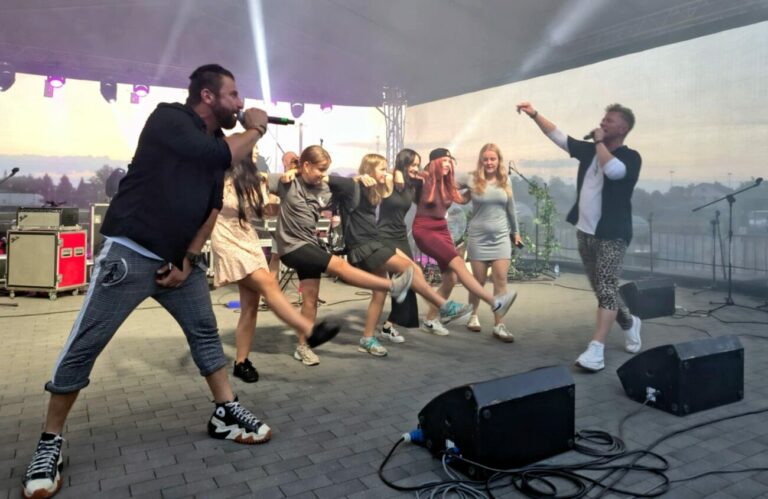 Sport, muzyka oraz gry na zakończenie wakacji w Terespolu