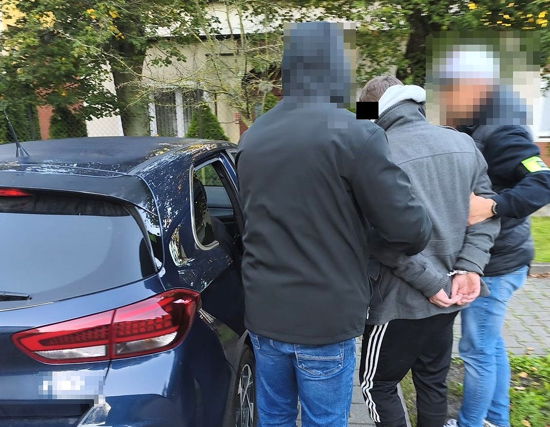 Wszczął fałszywy alarm bombowy, teraz spędzi w zakładzie karnym prawie rok