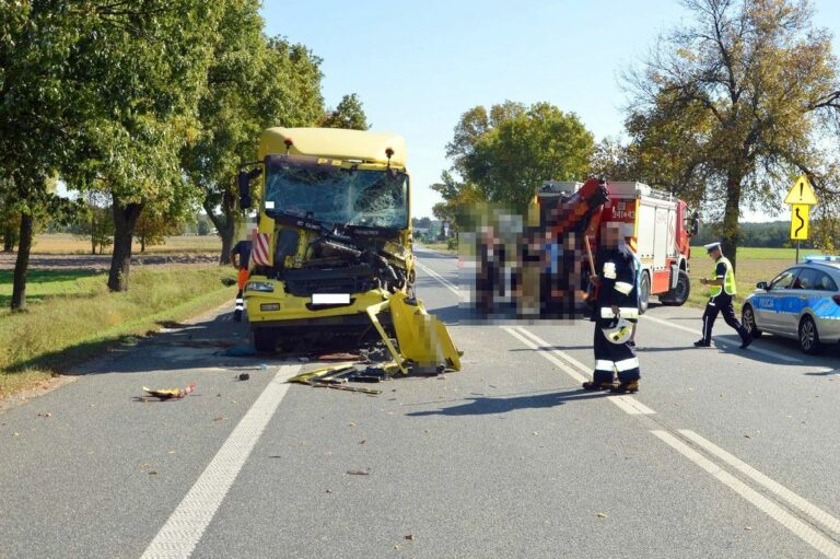 Śmierć kierowcy tira po tym, jak staranował inną ciężarówkę
