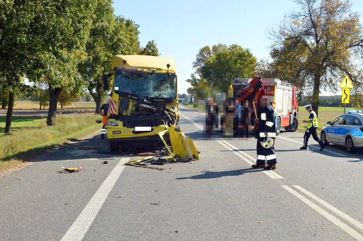 Śmierć kierowcy tira po tym, jak staranował inną ciężarówkę