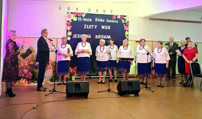 Klub Seniora Złoty Wiek w Małaszewiczach obchodzi jubileusz 15-lecia działalności