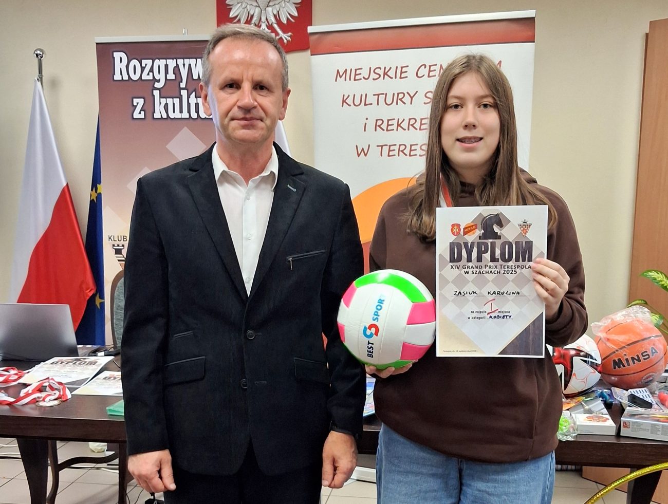 Medale, dyplomy i nagrody w 14. turnieju szachowym Grand Prix Terespola 2025