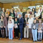Odsłonięcie muralu ze Stanisławą Baj symbolem 16. Konkursu Tkackiego w Hrudzie