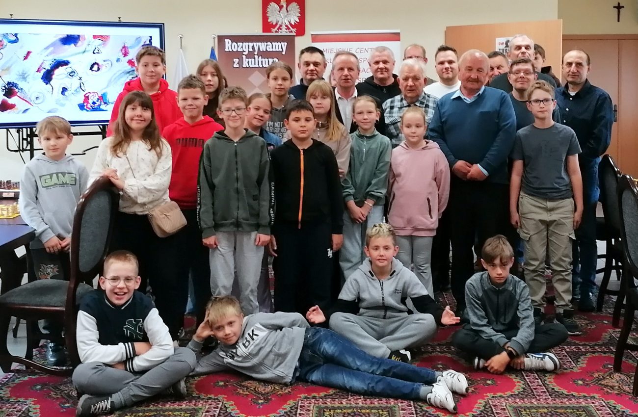 Medale, dyplomy i nagrody w 14. turnieju szachowym Grand Prix Terespola 2025