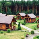 Renowacja powłoki ochronnej domków drewnianych – co warto wiedzieć