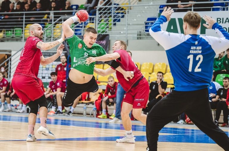 Studenci AGH lepsi od studentów AWF