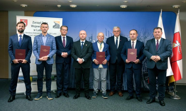 Wkrótce ruszą remonty dróg w gminie Konstantynów i Łukowie