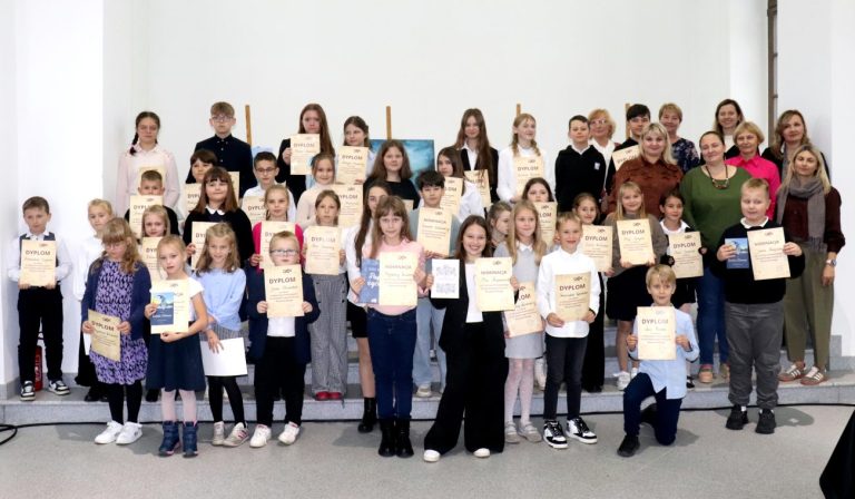 Oni reprezentować będą gminę Wisznice w turnieju powiatowym 29. Jesiennego Konkursu Recytatorskiego