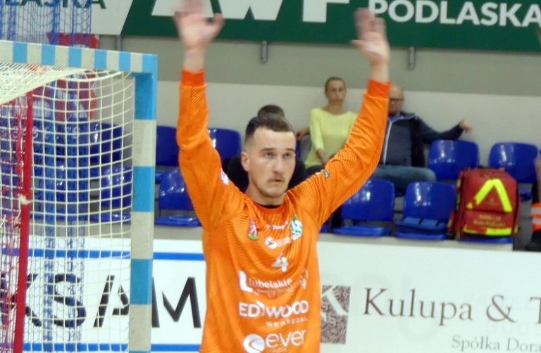 Wiktor Kwiatkowski superstar!