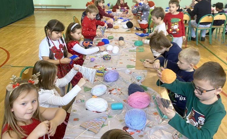Bożonarodzeniowe warsztaty w SP w Zalesiu