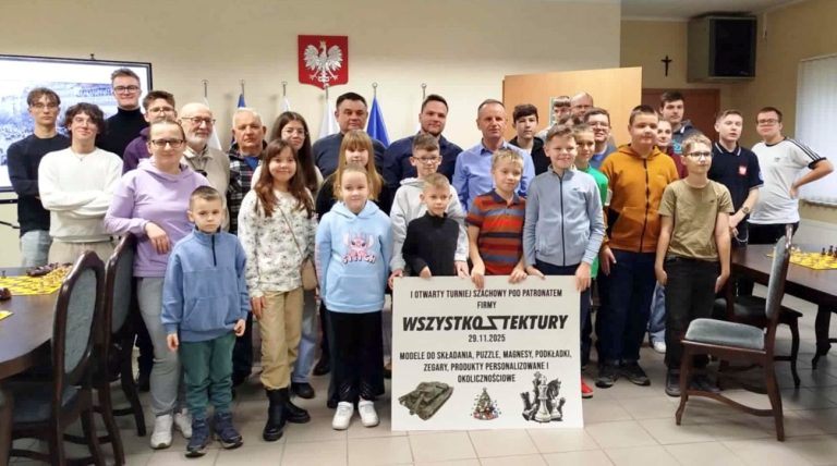 Udany debiut Otwartego Turnieju Szachowego pod patronatem firmy Wszystko z Tektury w Terespolu