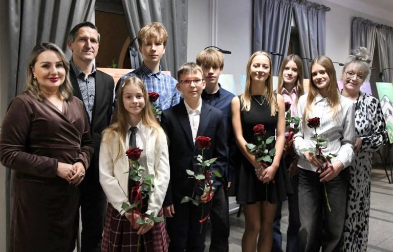 Talenty Piksela – wystawa prac stypendystów prezydenta Białej Podlaskiej