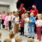 Koncert Małej Orkiestry Dni Naszych w Przedszkolu w Rakowiskach