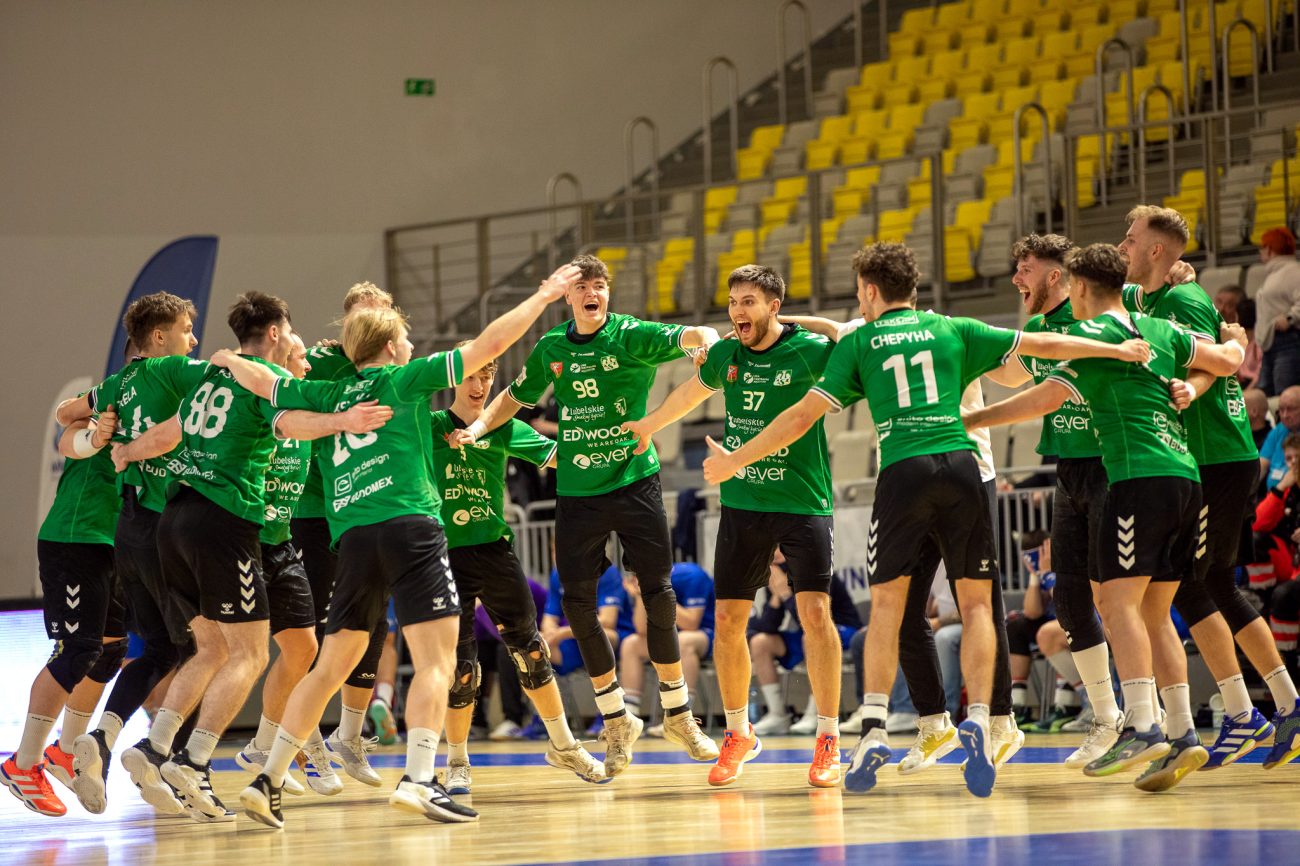 Piękny świąteczny prezent piłkarzy ręcznych AZS-AWF