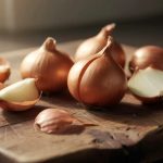 Szalotka – cebula o łagodnym smaku. Odmiany, uprawa, zastosowanie w kuchni