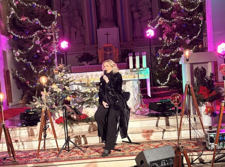 Koncert kolęd i utworów zimowych Olgi Szomańskiej w Wisznicach