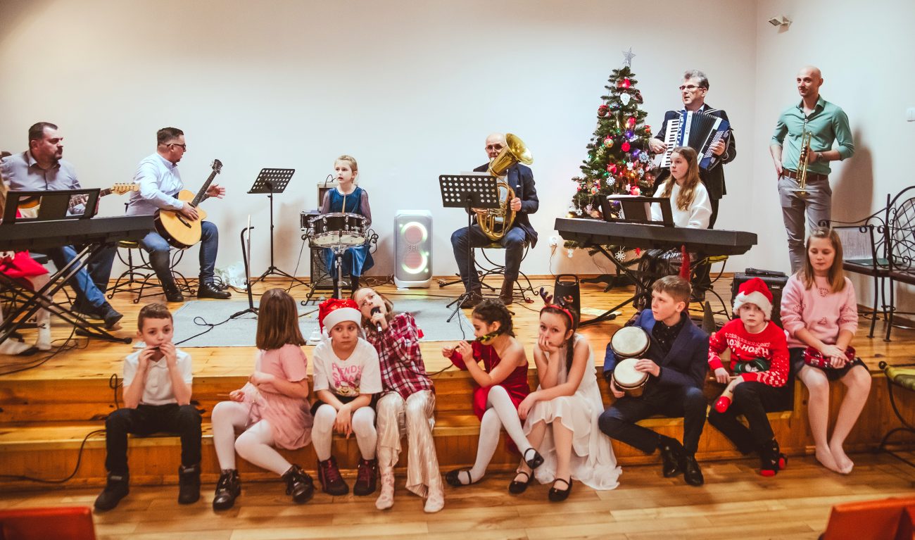 [FILM] Sitnik: Nowy format podlaskiej kultury muzycznej. Koncert Kolęd z Planety Muzyka jako doświadczenie wspólnotowe