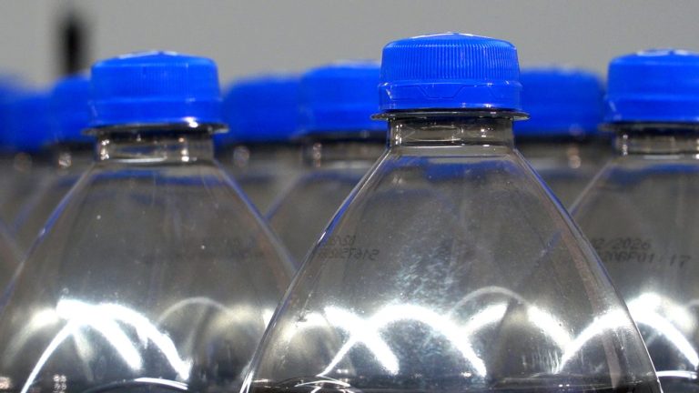 Skończył się okres przejściowy w systemie kaucyjnym. Proces wdrożenia potrwa jednak jeszcze wiele miesięcy