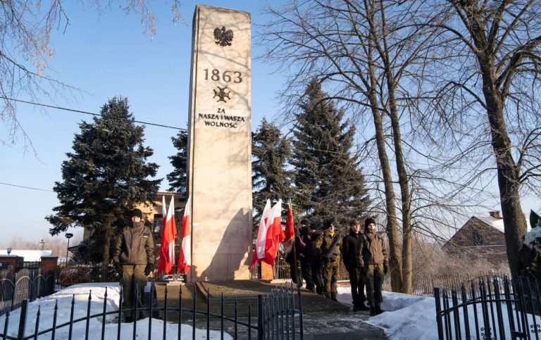 Kadeci Platerki uczcili pamięć powstańców styczniowych