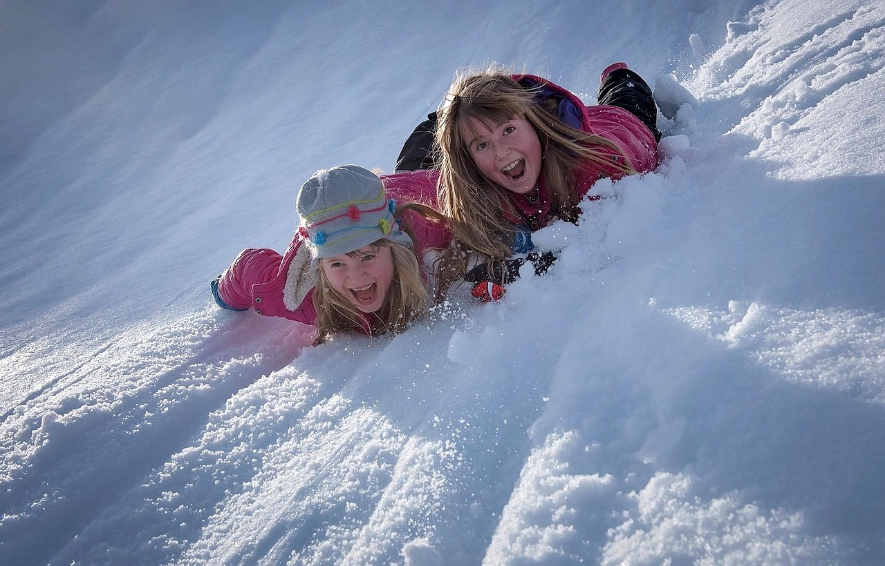 Ferie w gminie Wisznice nie będą nudne! Kino, ceramika i kuchnia molekularna – zapowiedź