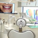 Infekcje w jamie ustnej mogą zwiększać ryzyko chorób serca. Bakterie mogą przez lata pozostawać niewidoczne dla układu odpornościowego