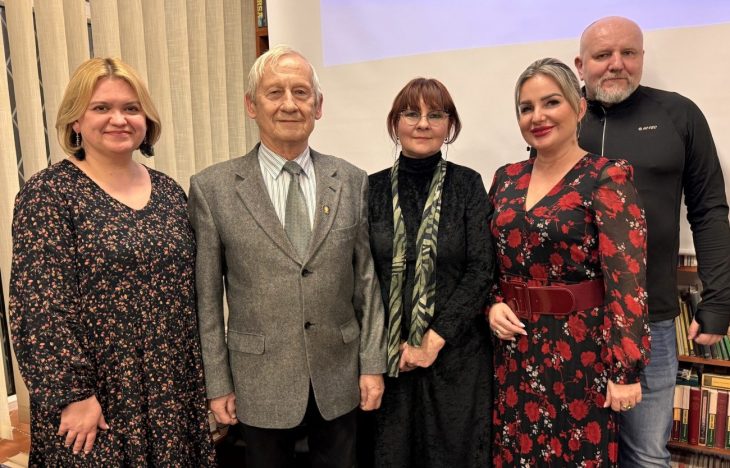 Historia zapisana w kamieniu. Relacja ze spotkania z Janem Czernikiem w bialskiej bibliotece