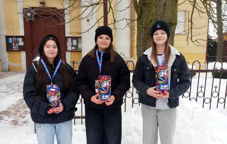 34 Finał WOŚP w Wisznicach: Ponad 15 tysięcy przynieśli wolontariusze i licytacja